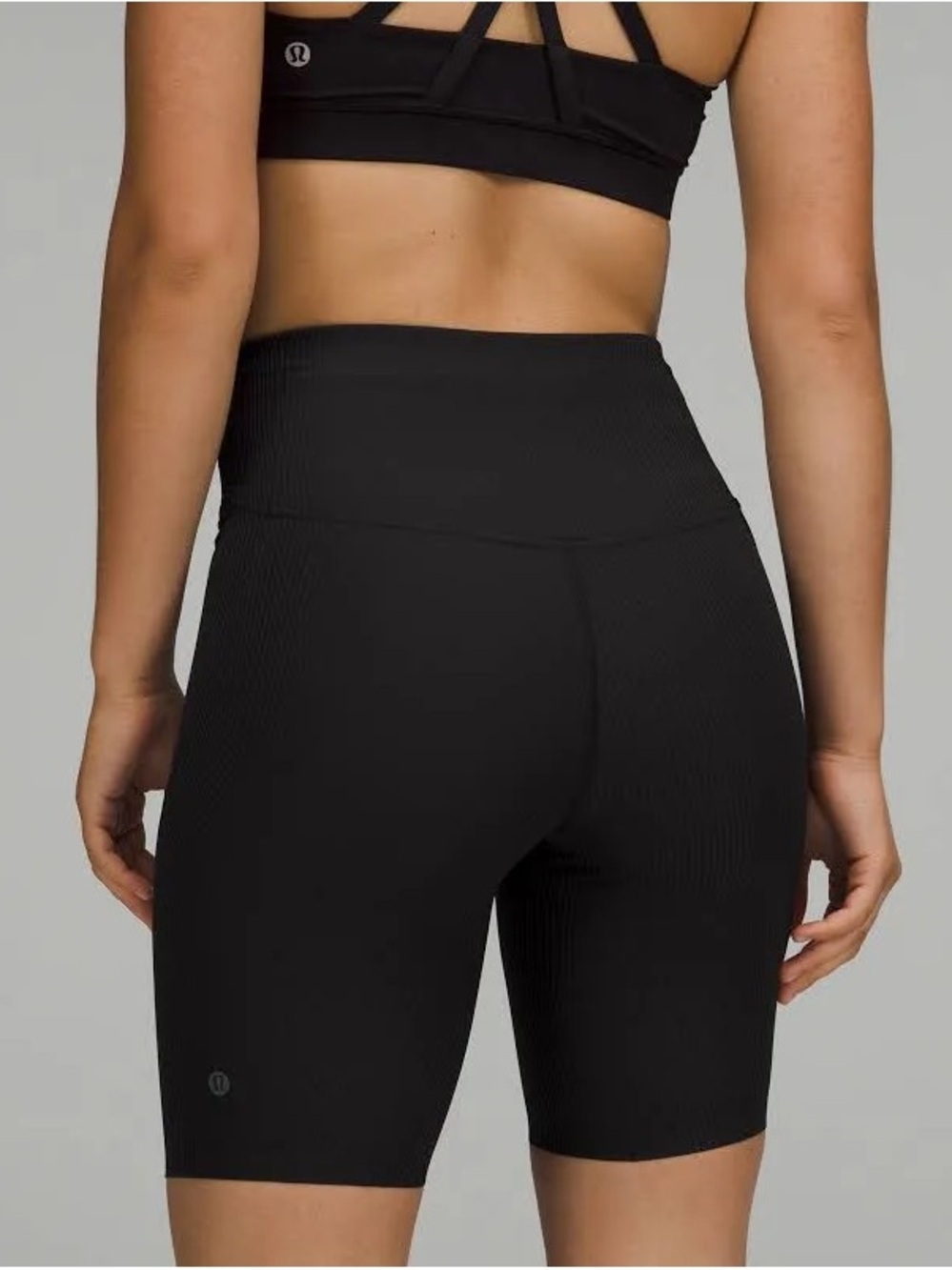 Lululemon /// Women’s Base Pace High-Rise Ribbed Shorts - Size 2